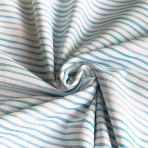 Baumwolljersey Aquarellstreifen Hellblau